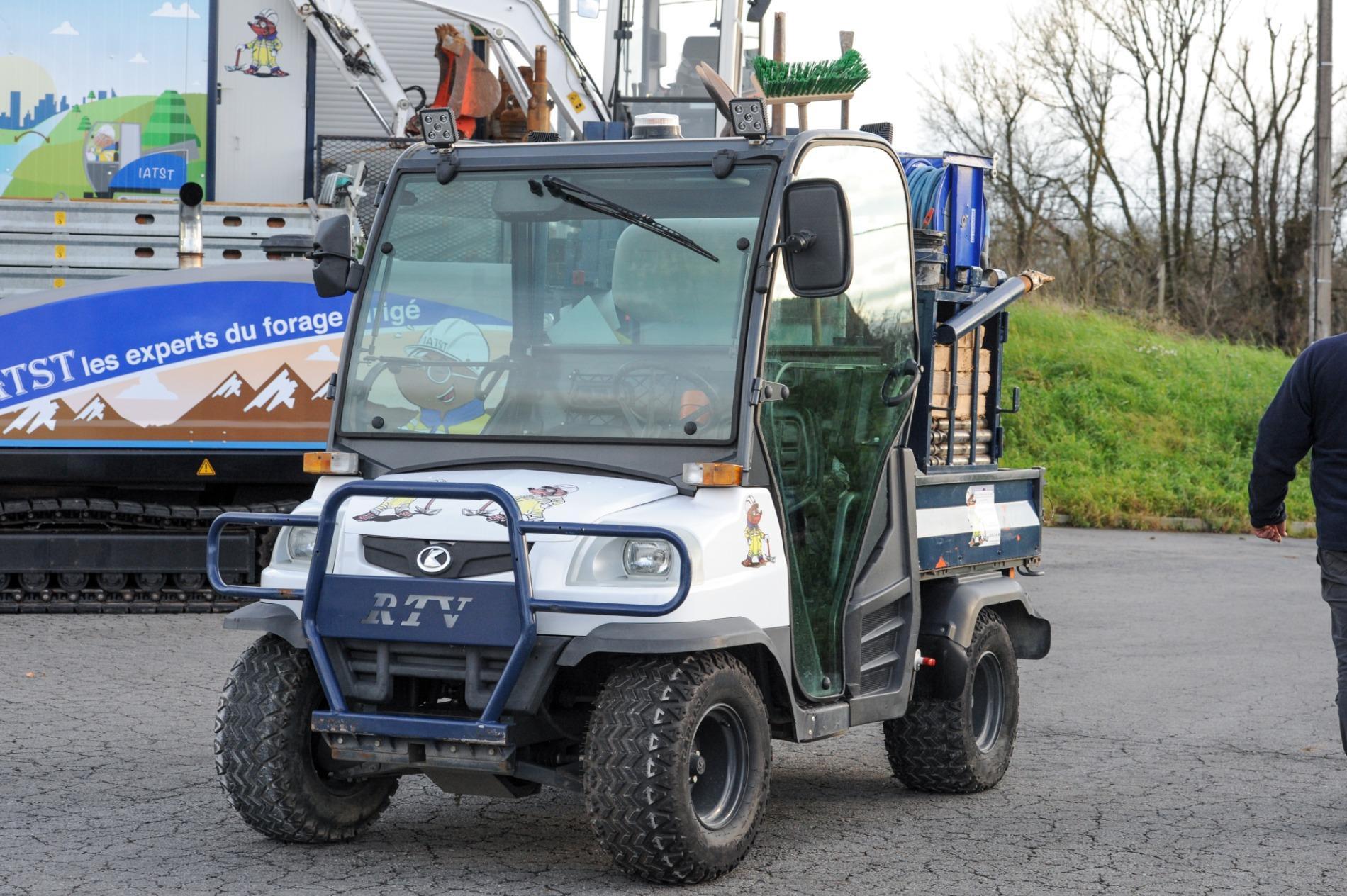 TRANSPORTEUR RTV