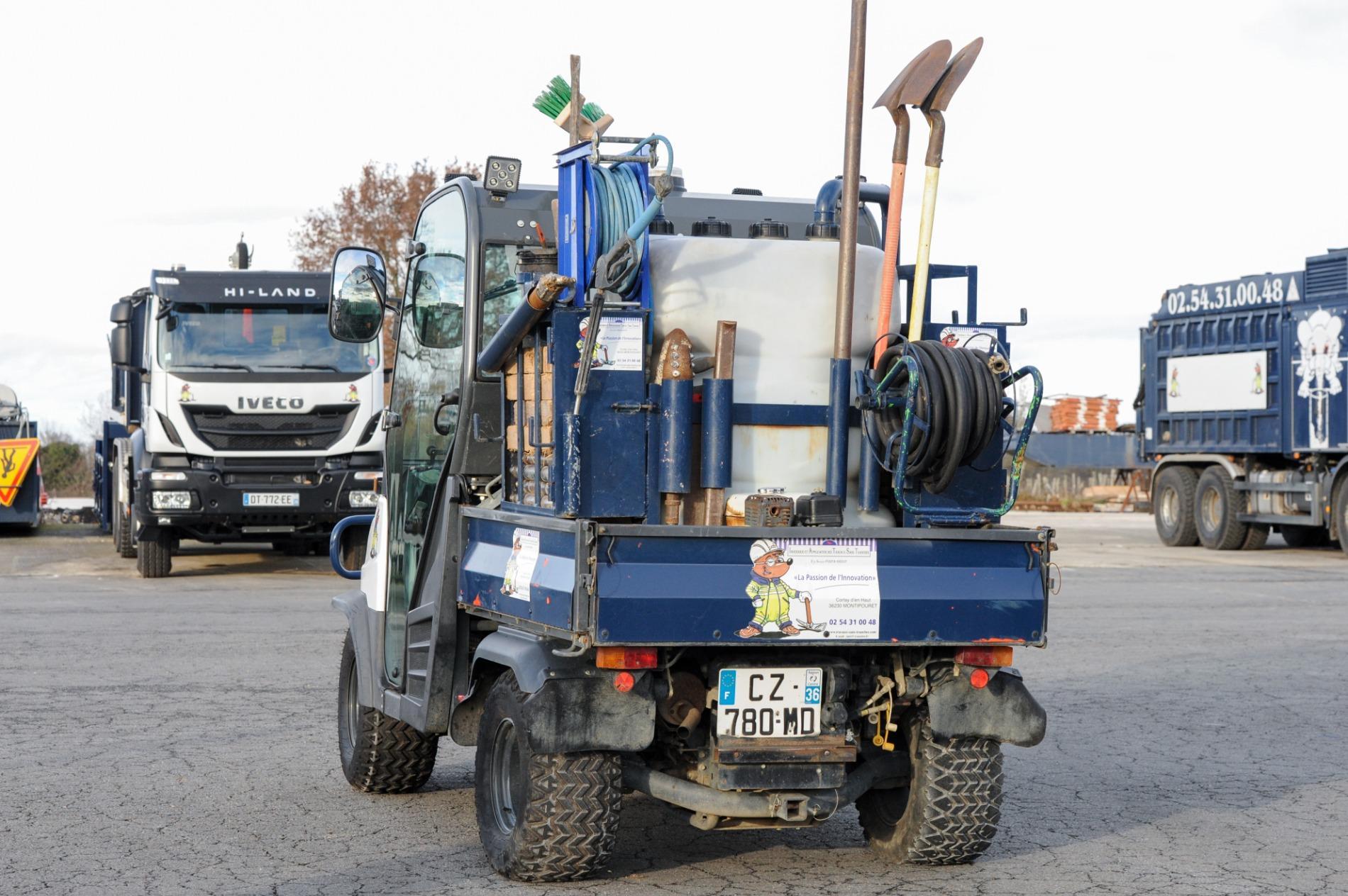 TRANSPORTEUR RTV